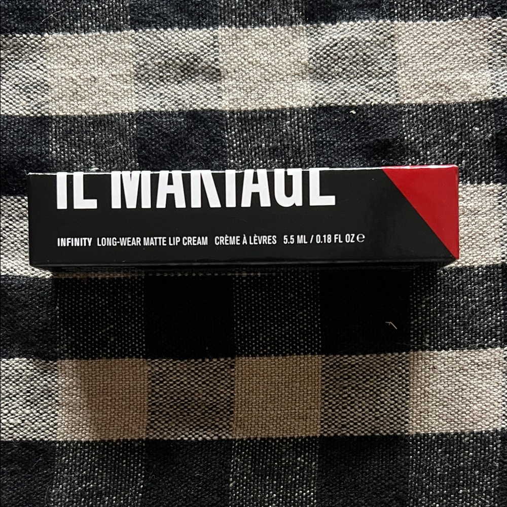 Il Makiage Infinity Long-Wear Matte Lip Cream in Matte Gesha